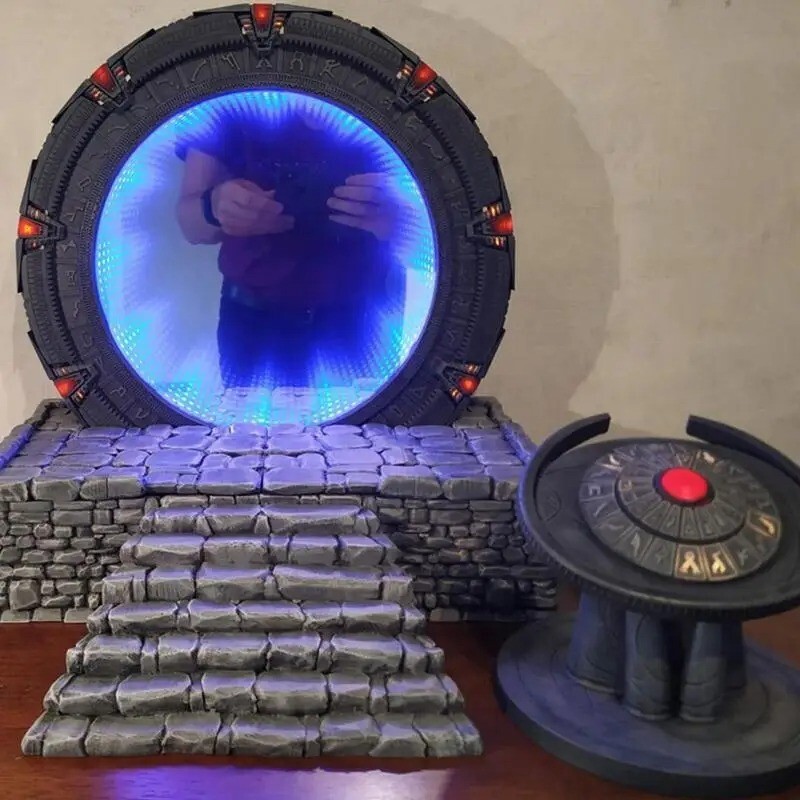 Stargate Luminous Resin Craft Decoration, Film Collection Gifts, Home Decoration