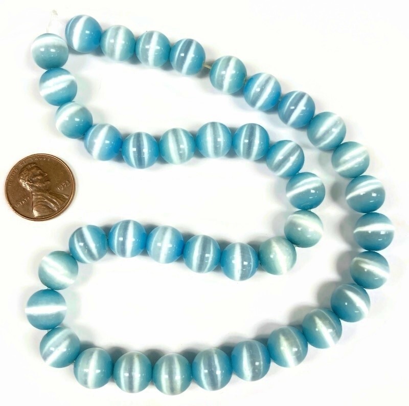 38 Cat’s Eye Fiber Optic Glass Turquoise 10mm. Smooth Round Beads 2592
