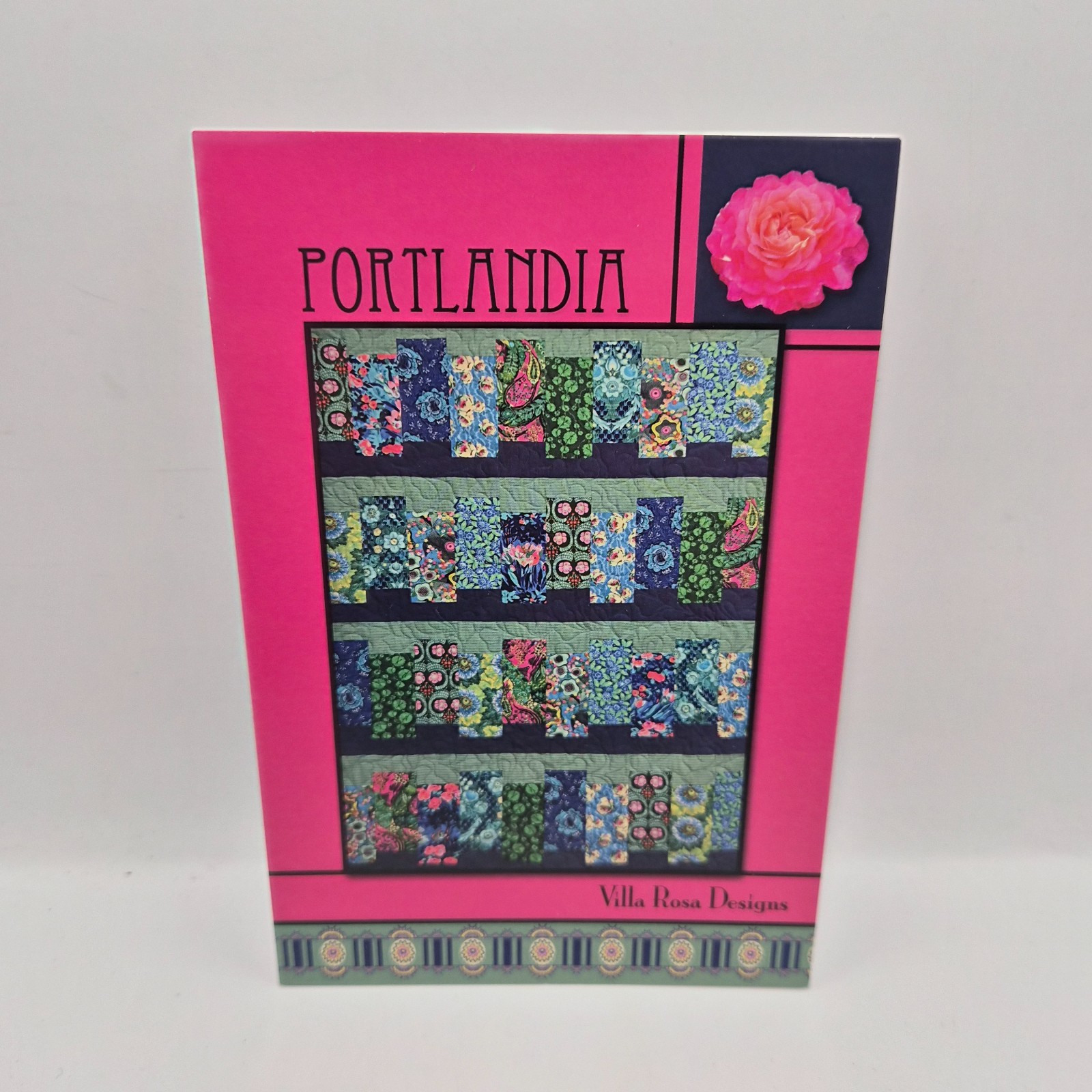 Portlandia Quilt Pattern by Villa Rosa Designs (45″ x 60″)