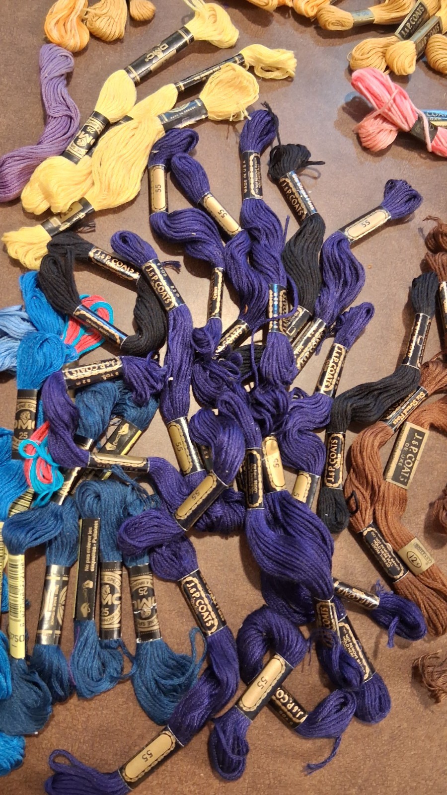 100 Skeins Mixed Colors DMC Embroidery Cross Stitch Thread