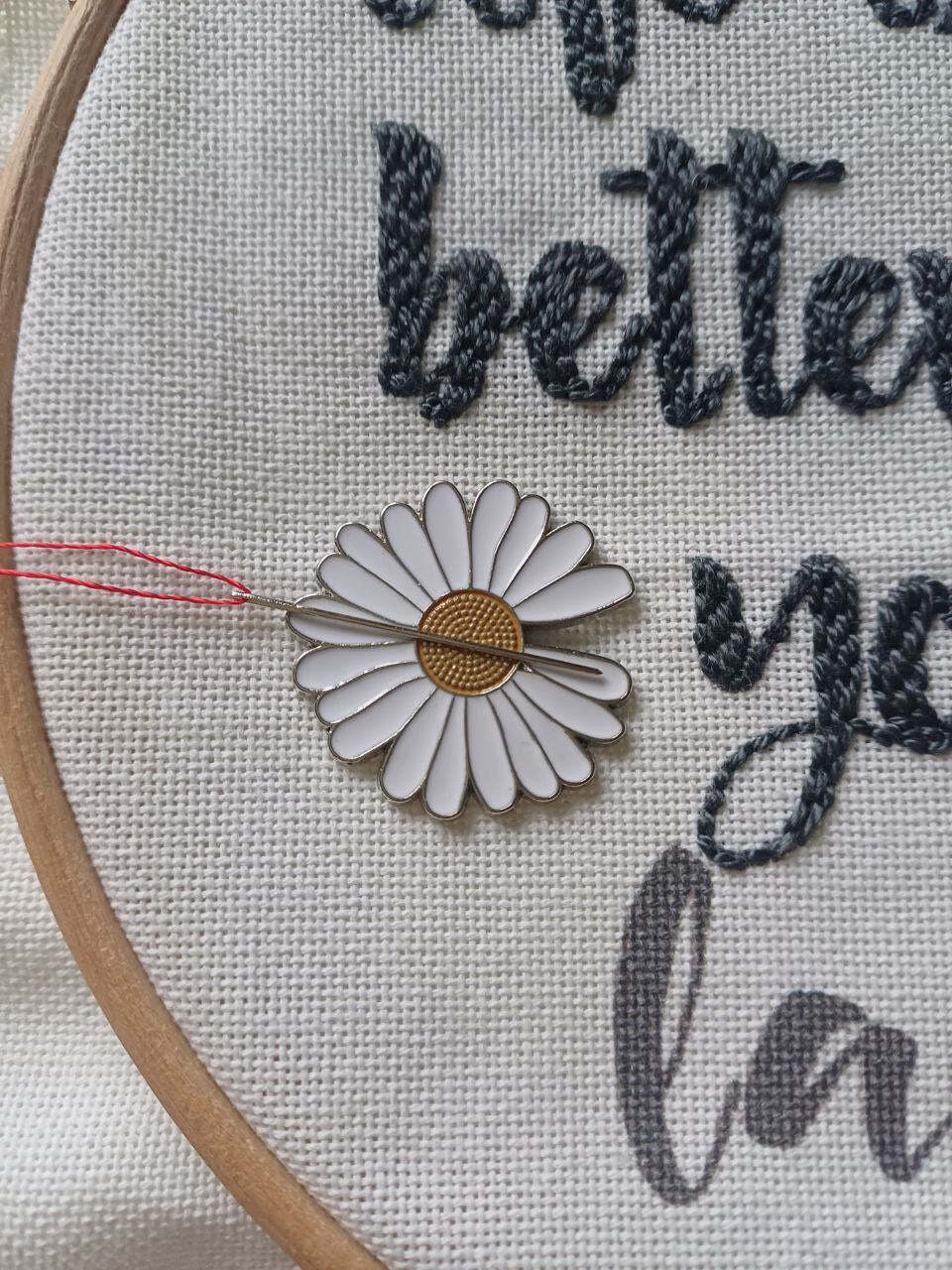 Wizardi Chamomile Magnetic Needle Minder F07M10-4 Chamomile
