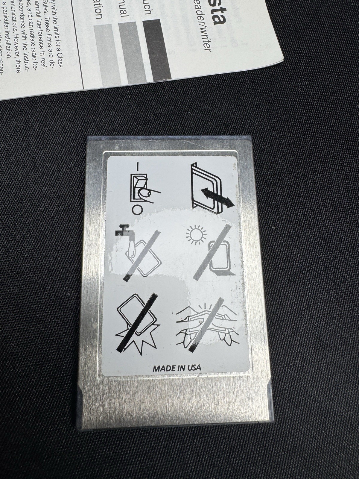 BERNINA artista Embroidery Card Reader Writer R/W-BOX w/ Design Card & Manual
