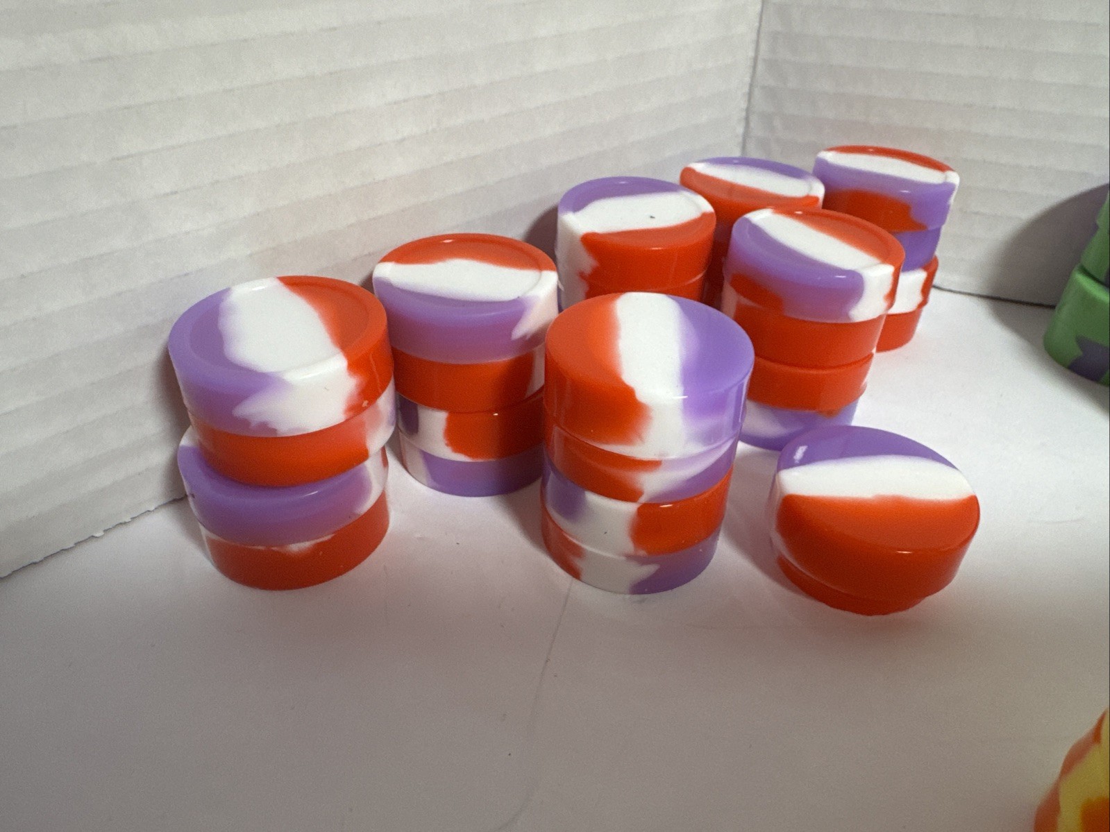 5ML Silicone Non Stick Oil Jars Wax Containers Pack Of 100
