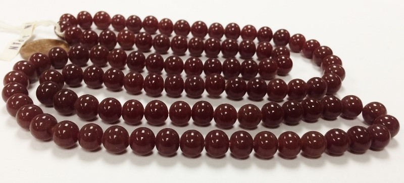 100 VINTAGE JAPANESE CHERRY BRAND GLASS DARK CARNELIAN 8mm. ROUND BEADS 4559
