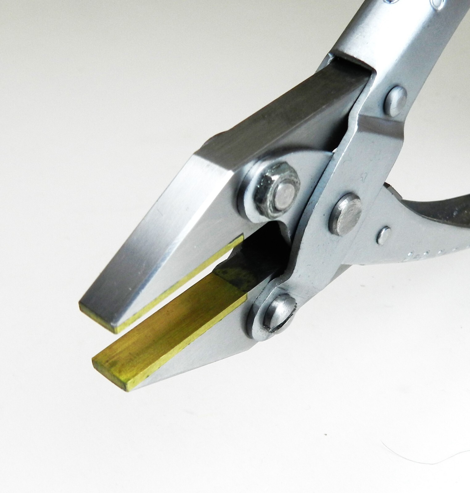 Brass Jaw Parallel Flat Nose Pliers 125mm Non Marring Jaws for Jewelry Crafts