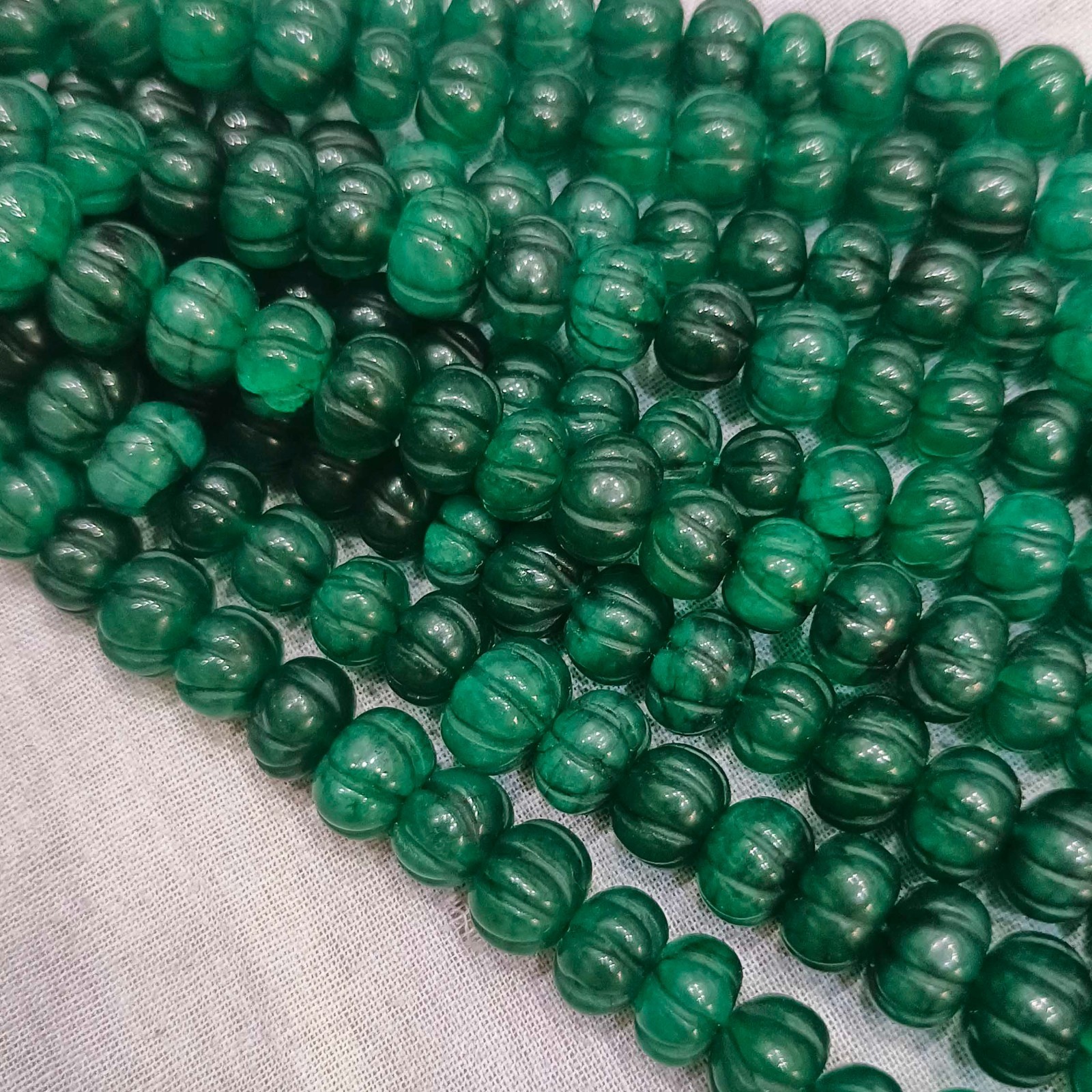 Dyed Dark Emerald Pumpkin Beads, Melon Shape Gemstone Strand (7-8mm) 8Inch