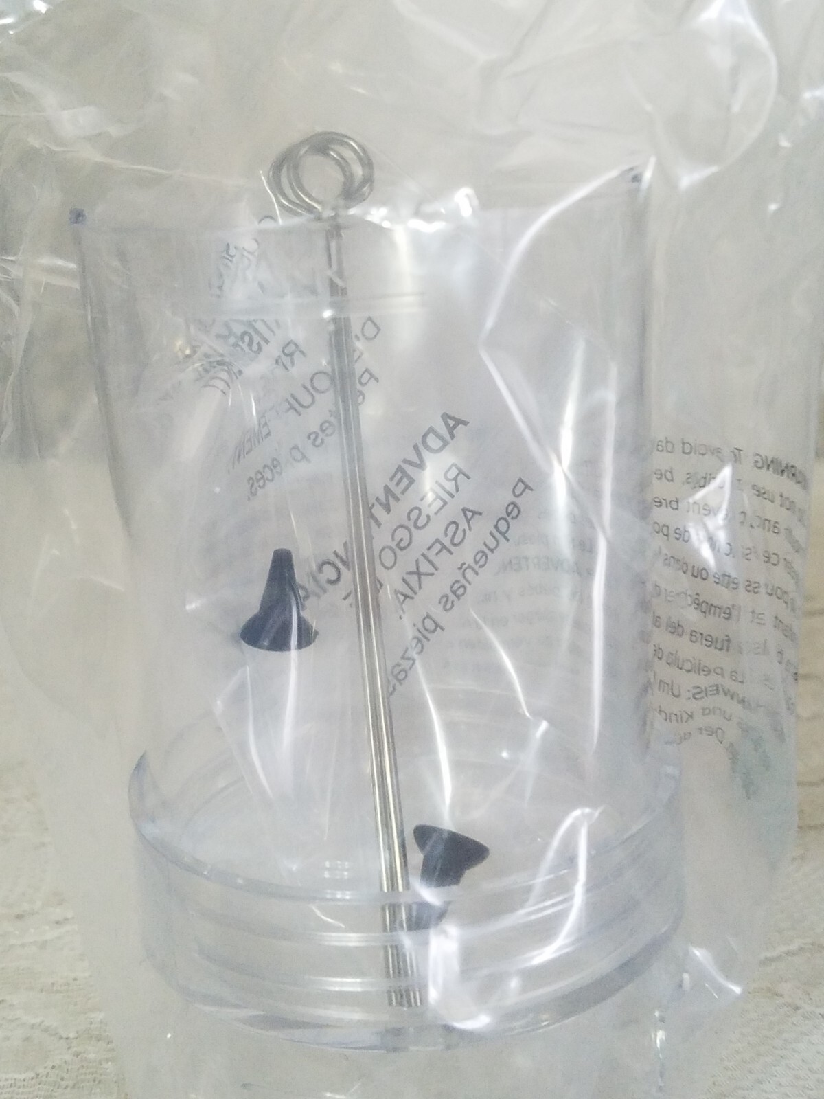 Wick We R Memory Keepers Small Cylinder Candle Mold Plastic 2.32″ x 3.03″