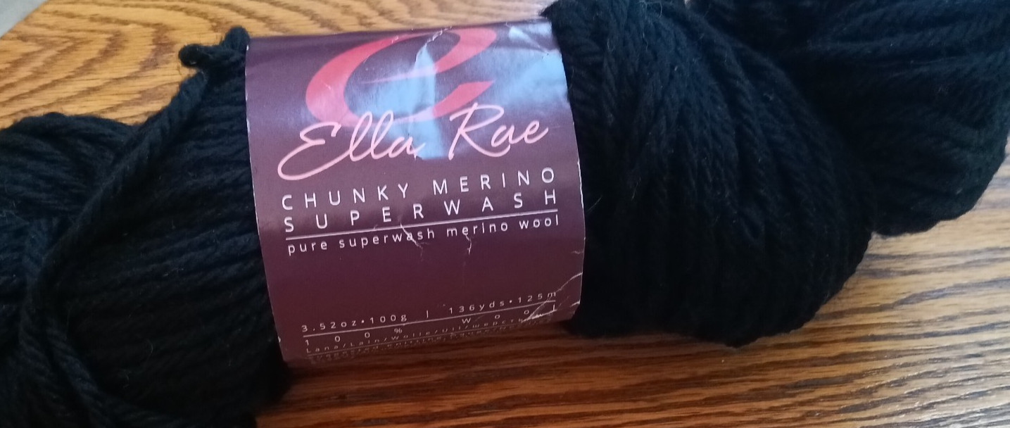 ELLA RAE Chunky Merino Superwash Yarn Color Black 3.52oz 100 gr 136 yds