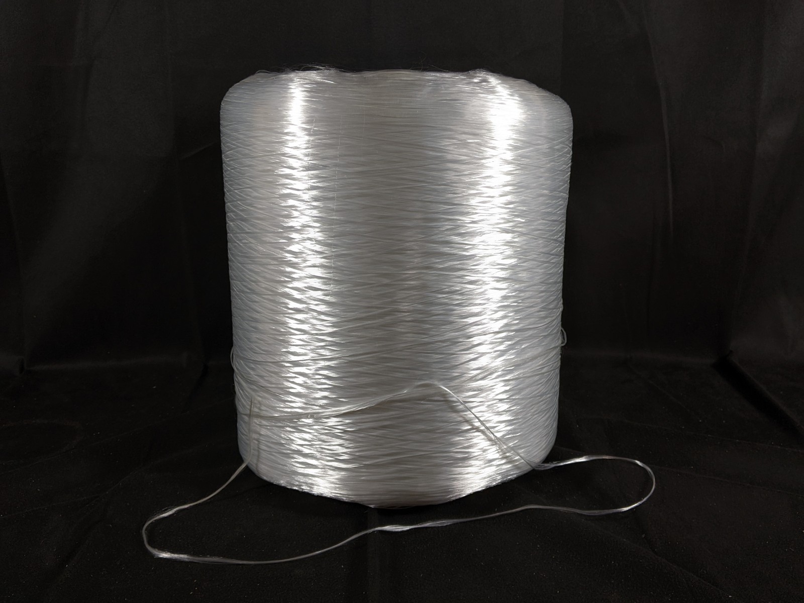 Bulk Synthetic Filament Yarn Strands White 27 Pounds 1880DTEX/384f – Wig Making