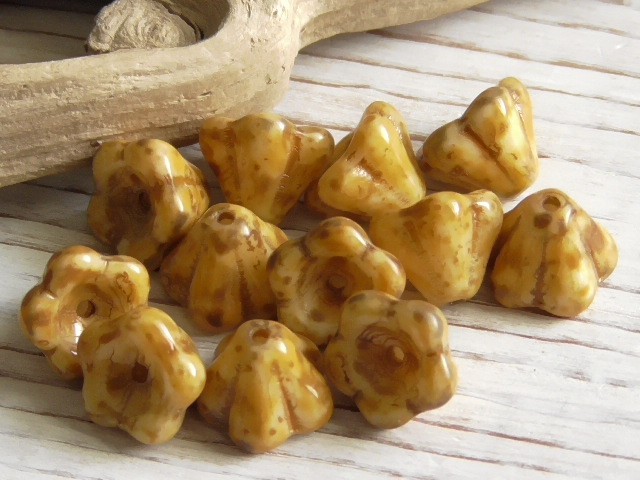 12 – 8x6mm CZECH OPAQUE ALABASTER ORANGE PEBBLE PICASSO 5 PETAL BELL FLOWER BEAD