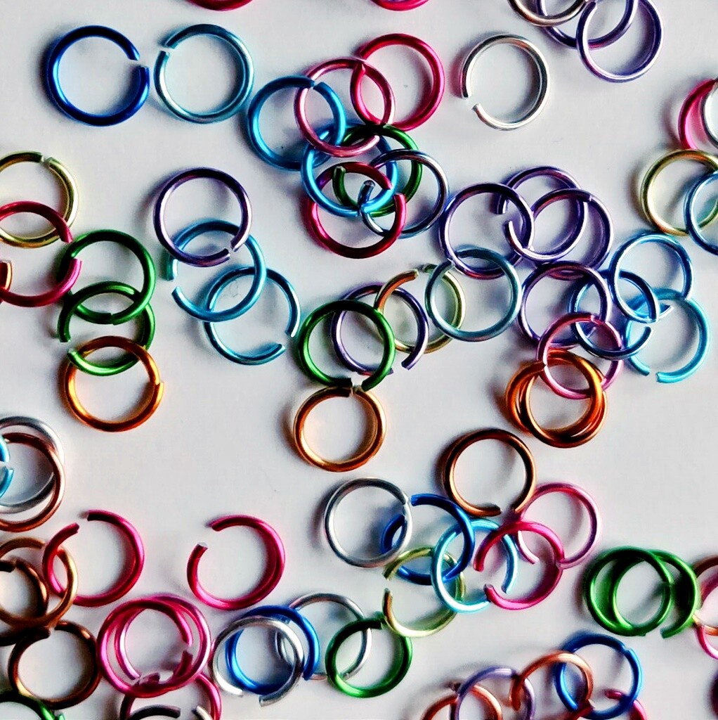 Color Mix Aluminum Jump Rings 6mm 8mm 10mm ~ 10 gram bags (150 – 400 pcs)