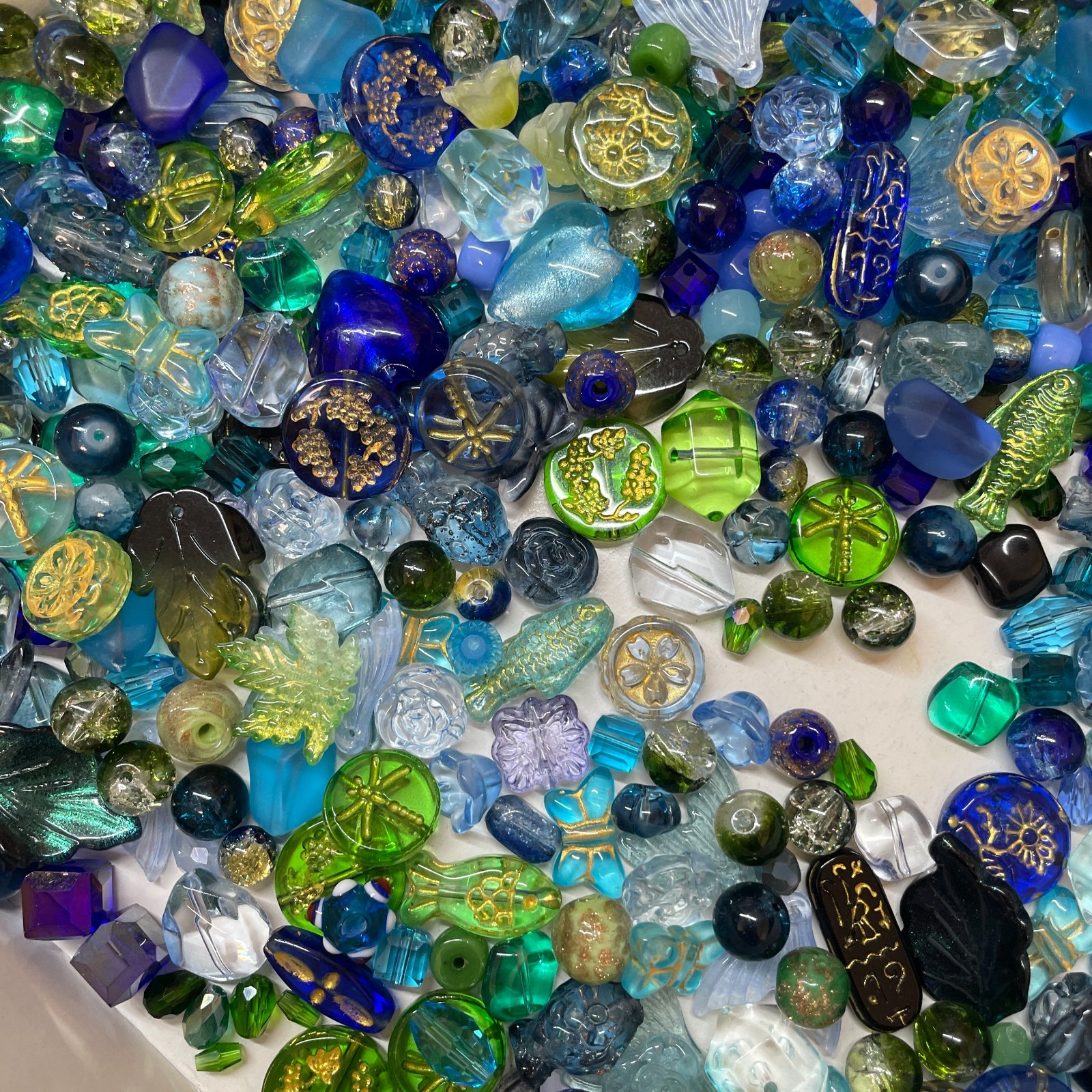 100g Glass beads lot jewelry making mix variety bead supplies Read Description
