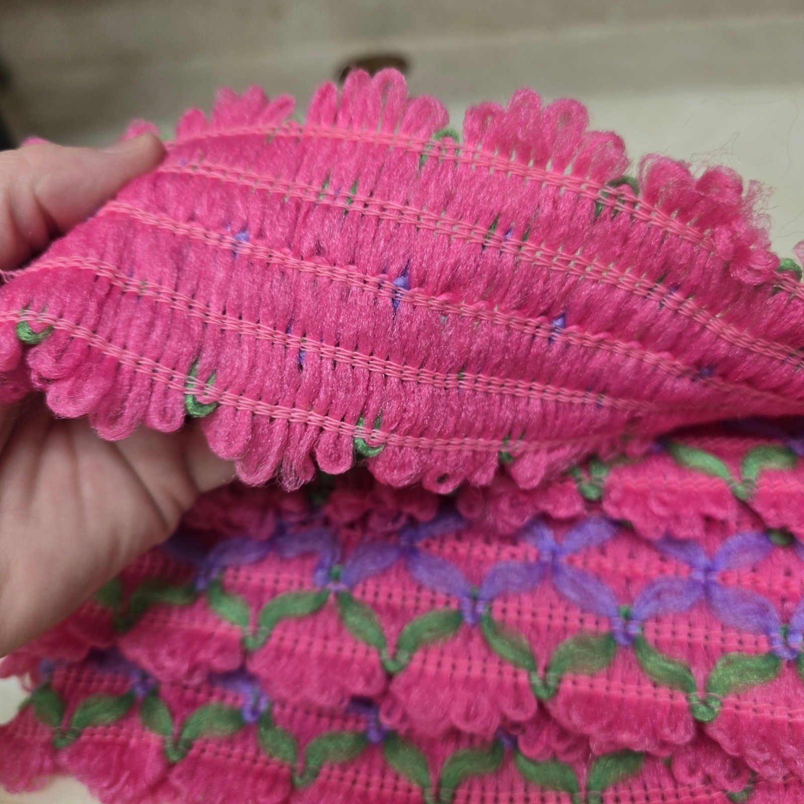 Vintage Crown Originals Ravelry Pink Purple Floral Lace Trim 8.11 Yards