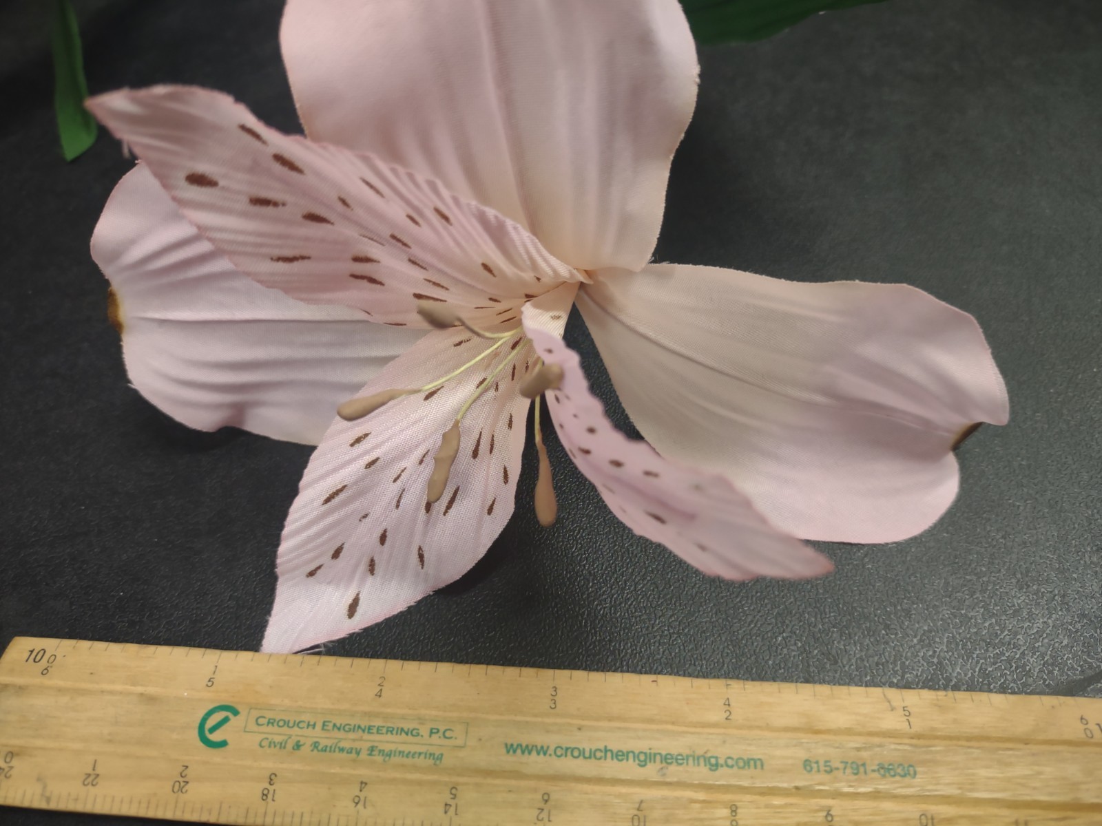 3/Set Vintage Stems: Jumbo Alstroemeria, 6″ Bloom, Silk Peruvian Lily/Alstro 18″