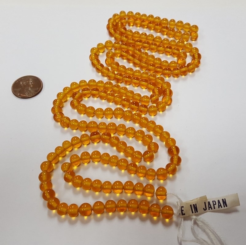 190 VINTAGE JAPANESE 1950’s CHERRY BRAND GLASS LIGHT TOPAZ 6mm. ROUND BEADS 4692