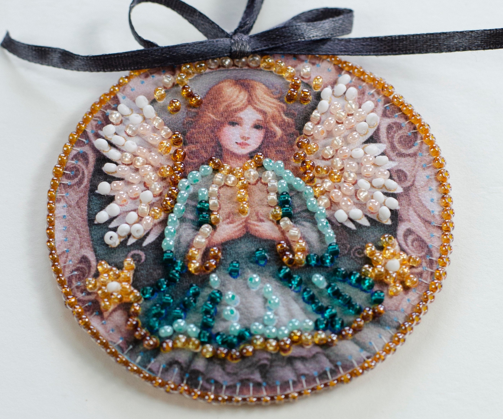 Abris Art Bead Embroidery Kit Decoration – The spirit of the holiday ABT-032
