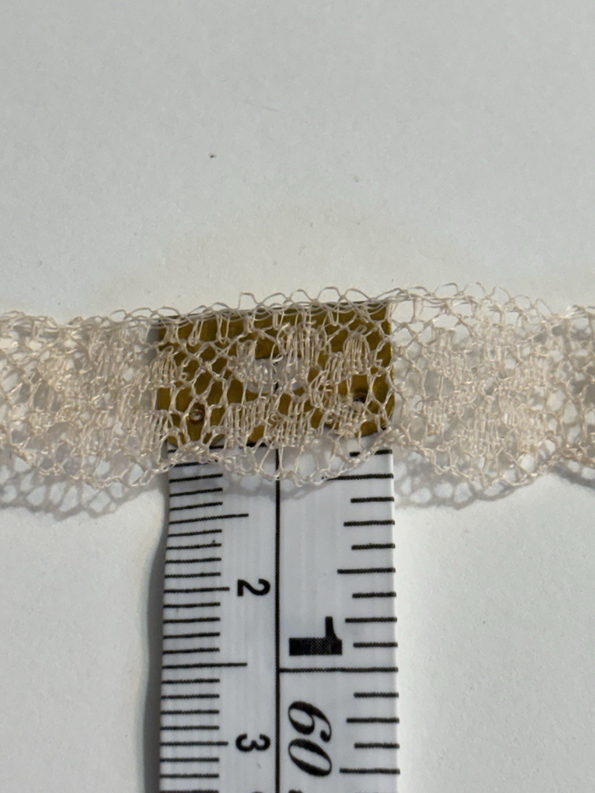 Light Beige/Pinkish Vintage Scalloped Flower Pattern 1/2″ W-1
