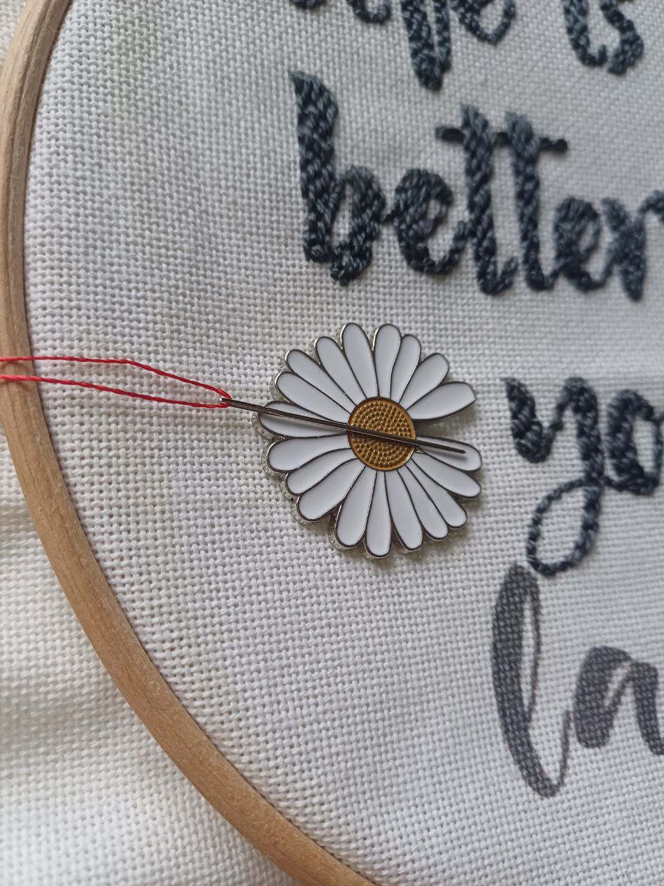 Wizardi Chamomile Magnetic Needle Minder F07M10-4 Chamomile
