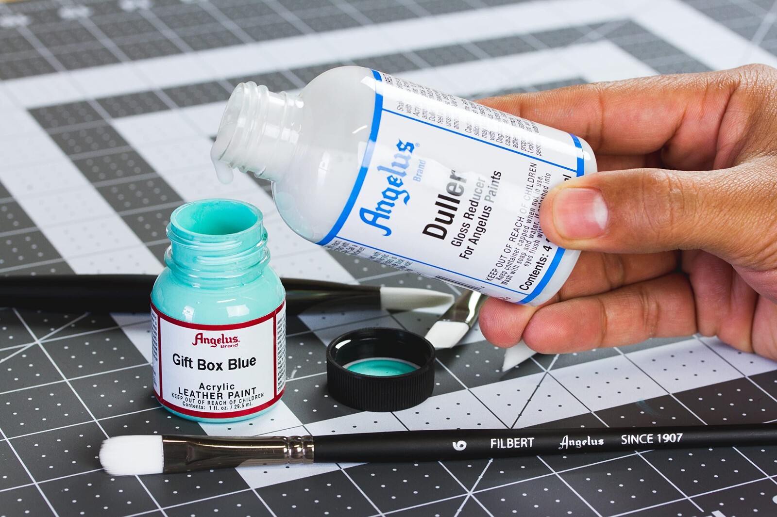 Angelus Acrylic Leather Paint Duller Additive Gloss Reducer For Paints 4 Ounces