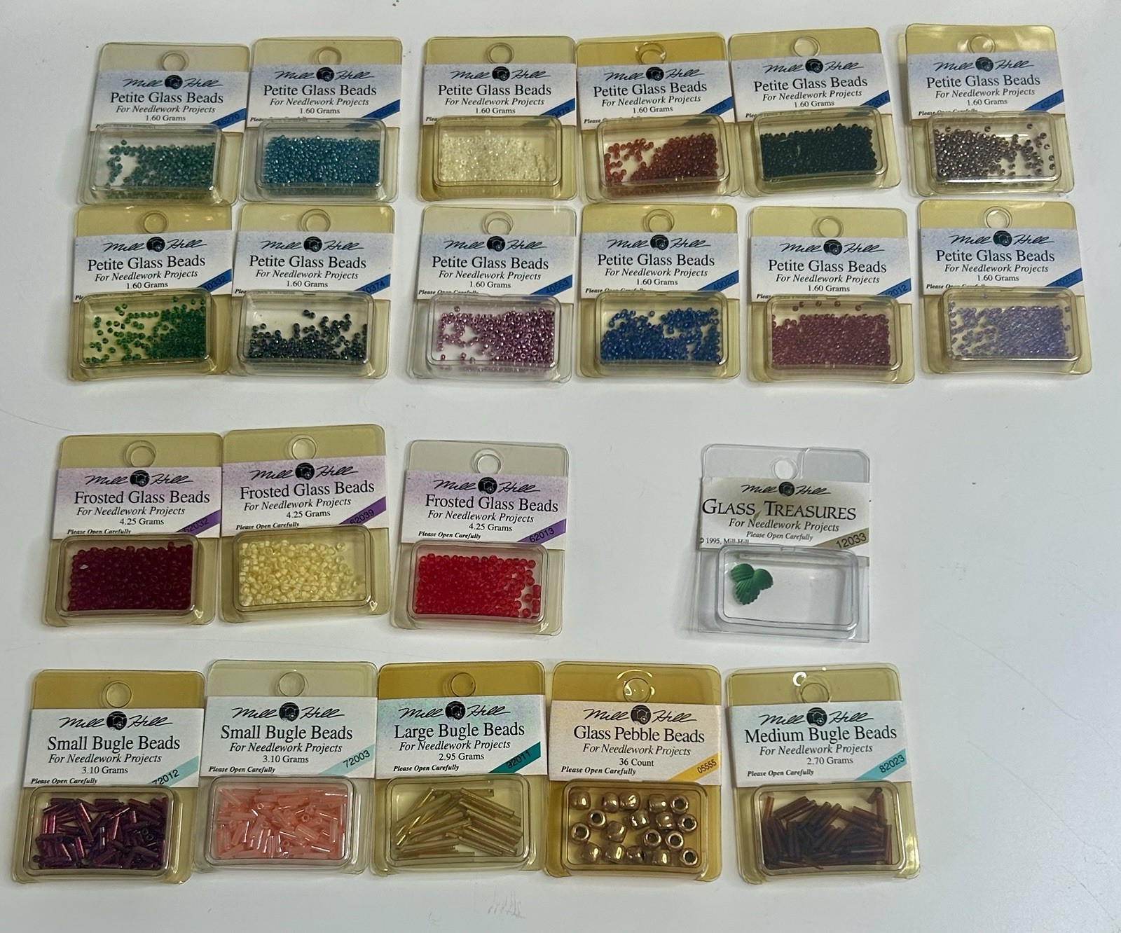 Vintage Mill Hill Glass Seed Beads Mix For Needlework Estate Lot