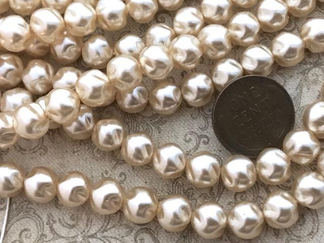 Vintage Czech 8mm Glass Base Baroque Pearl Beads 30