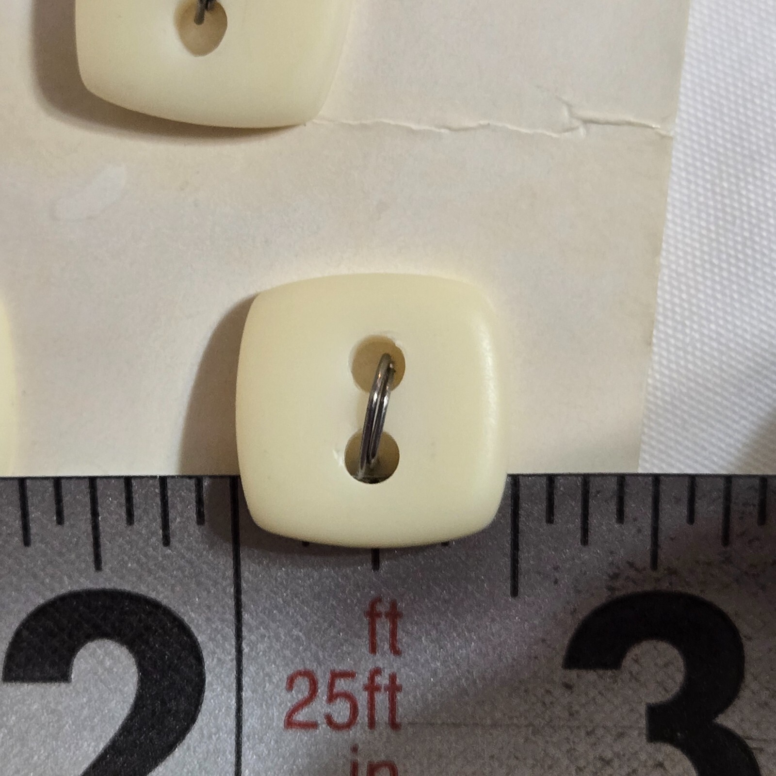 Lansing Vintage Buttons 3 Flat Cream Ivory Square 1/2″ 12mm Size 20 2 Hole 1209