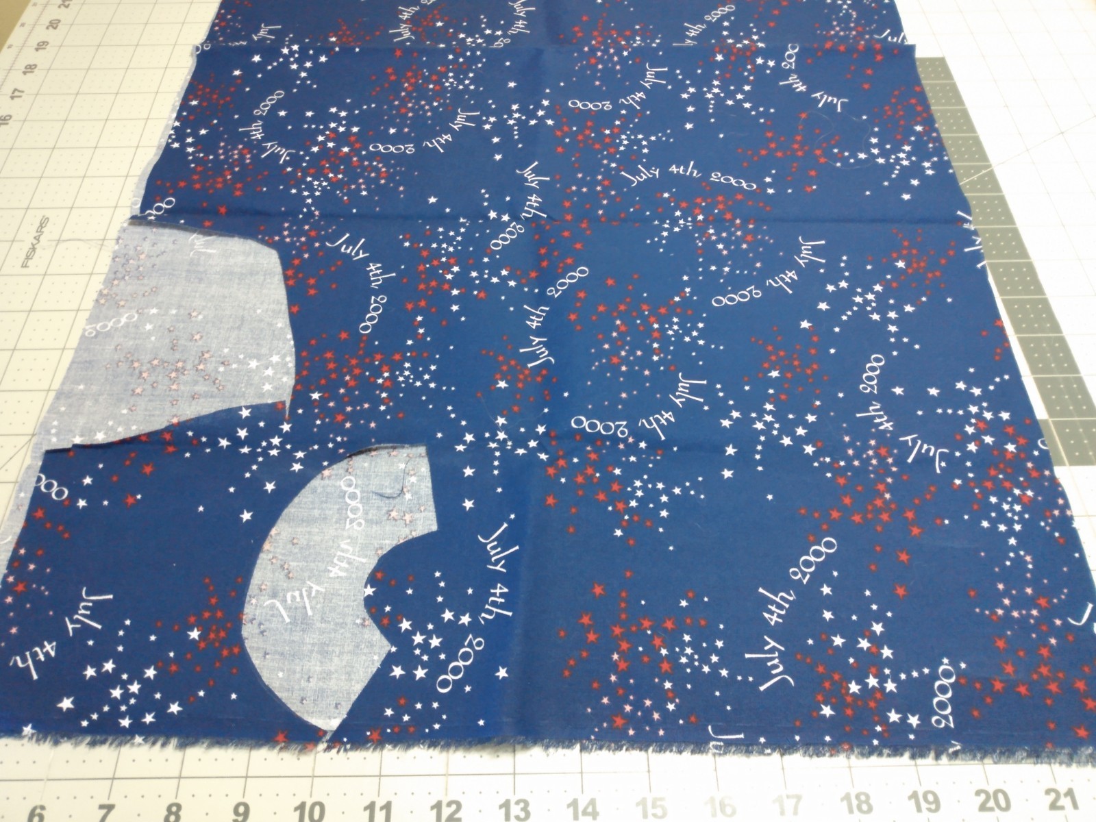 Vintage Patriotic Cotton Fabric Less than 1/2 Yard Red White Blue July 4th, 2000