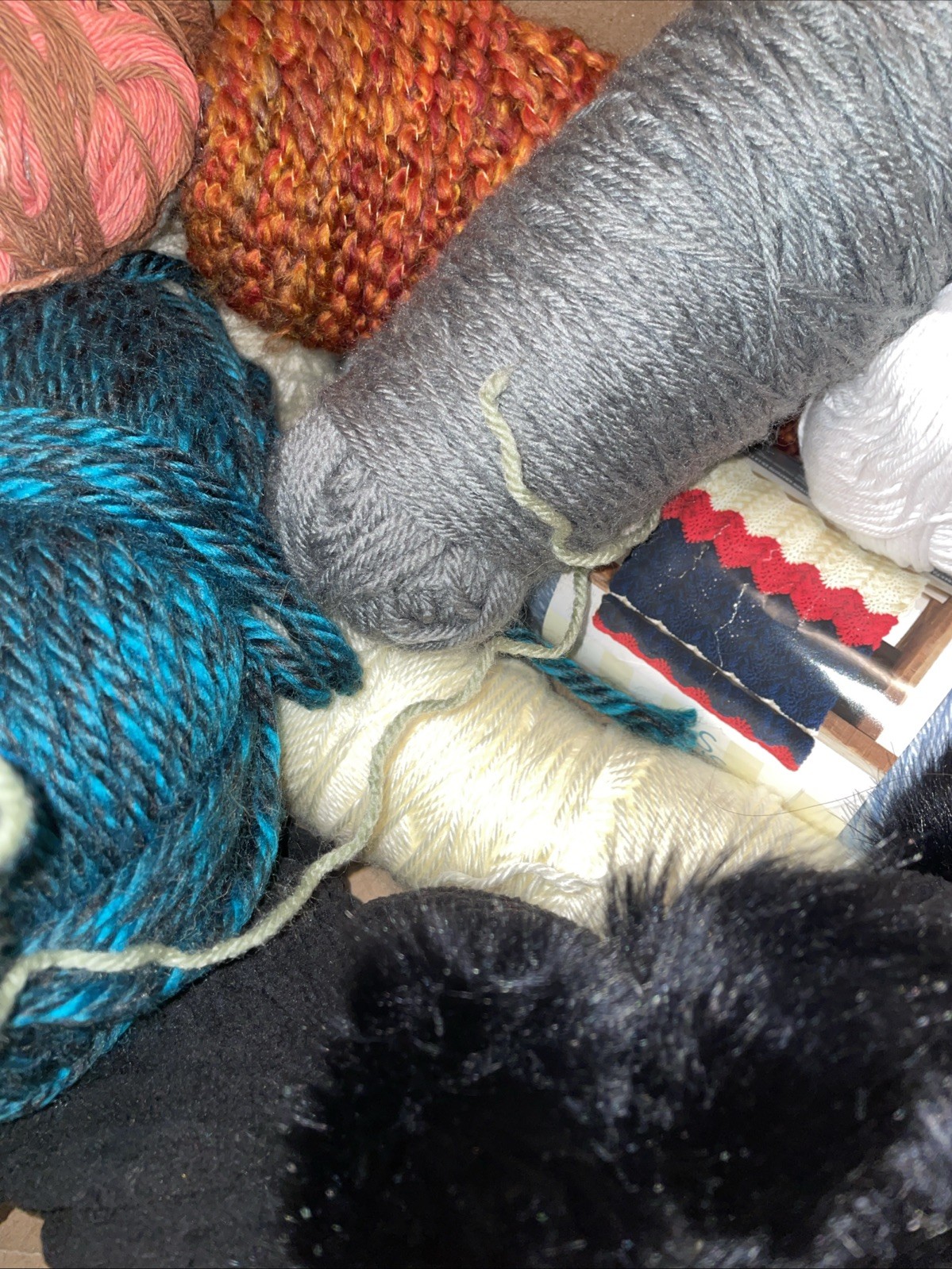 2 lbs Mixed Scrap Yarn Lot Assorted Colors, Sizes & Fiber Content