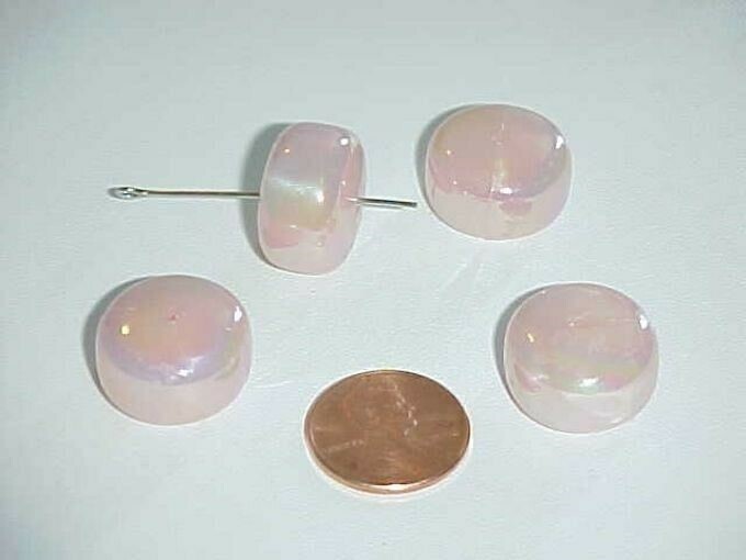 12 VINTAGE ITALIAN PINK PEARL AB 18mm. SMOOTH TIRE BEADS L719