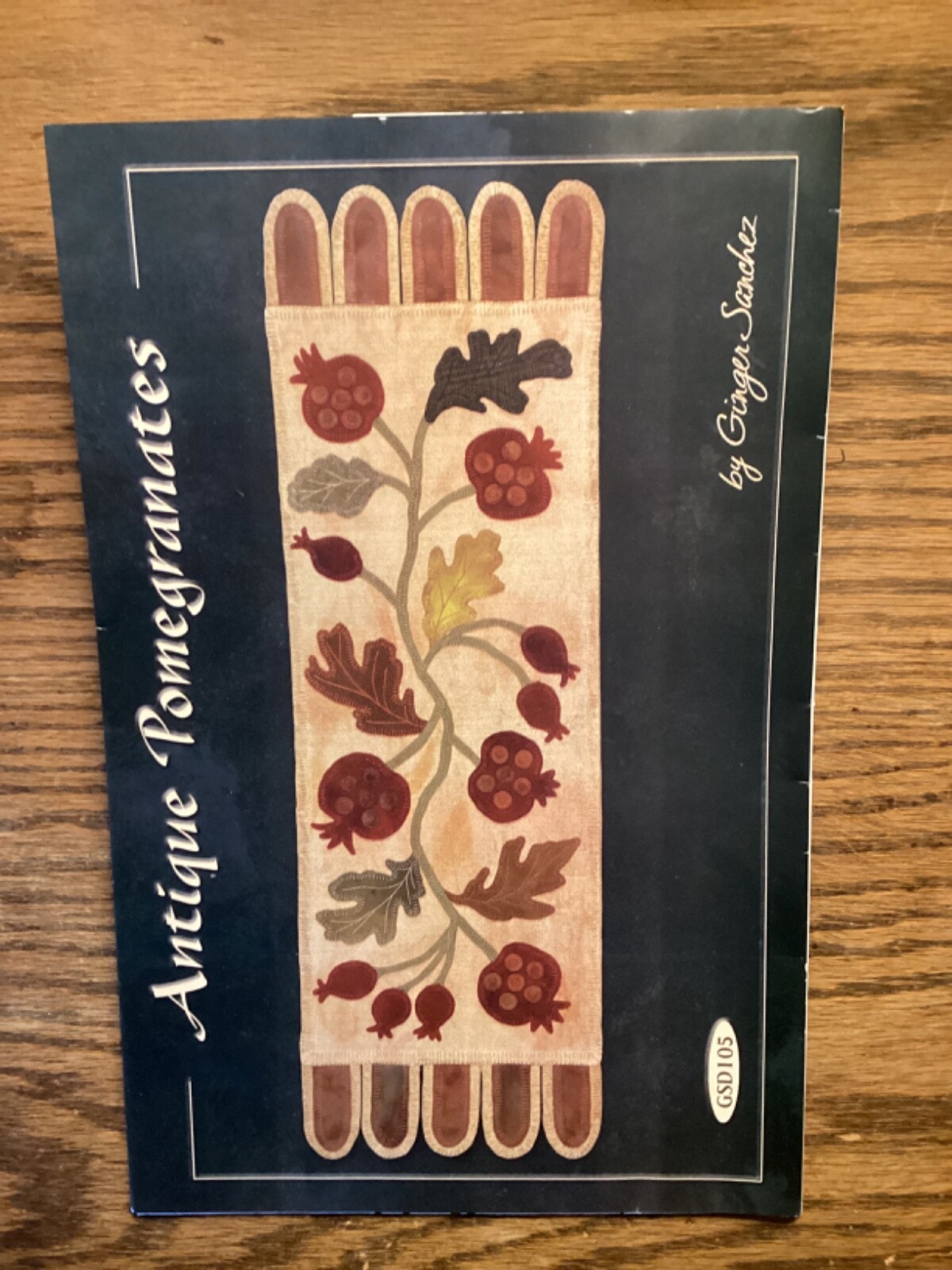 PATTERN Wool Felt Fall Pumpkins Table Runner Penny Rug NEW Ginger Sanchez LOOK!