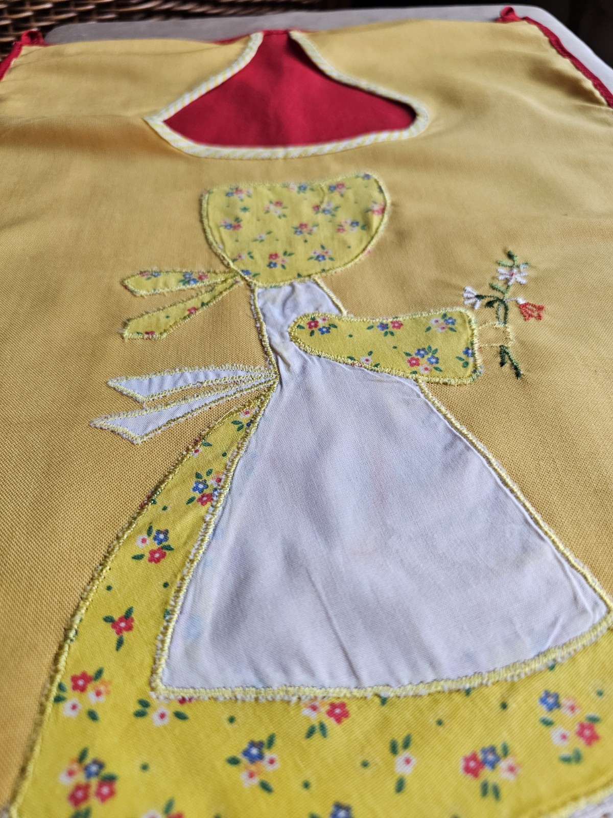 Vintage Red And Yellow Sunbonnet Sue Clothespin Bag Handmade