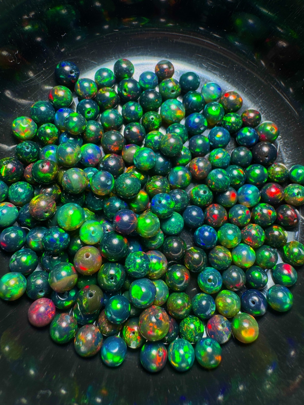Black Ethiopian Opal Balls, 10 Pcs Lot Fire Beads Multicolor Flash (5-5.5) MM.