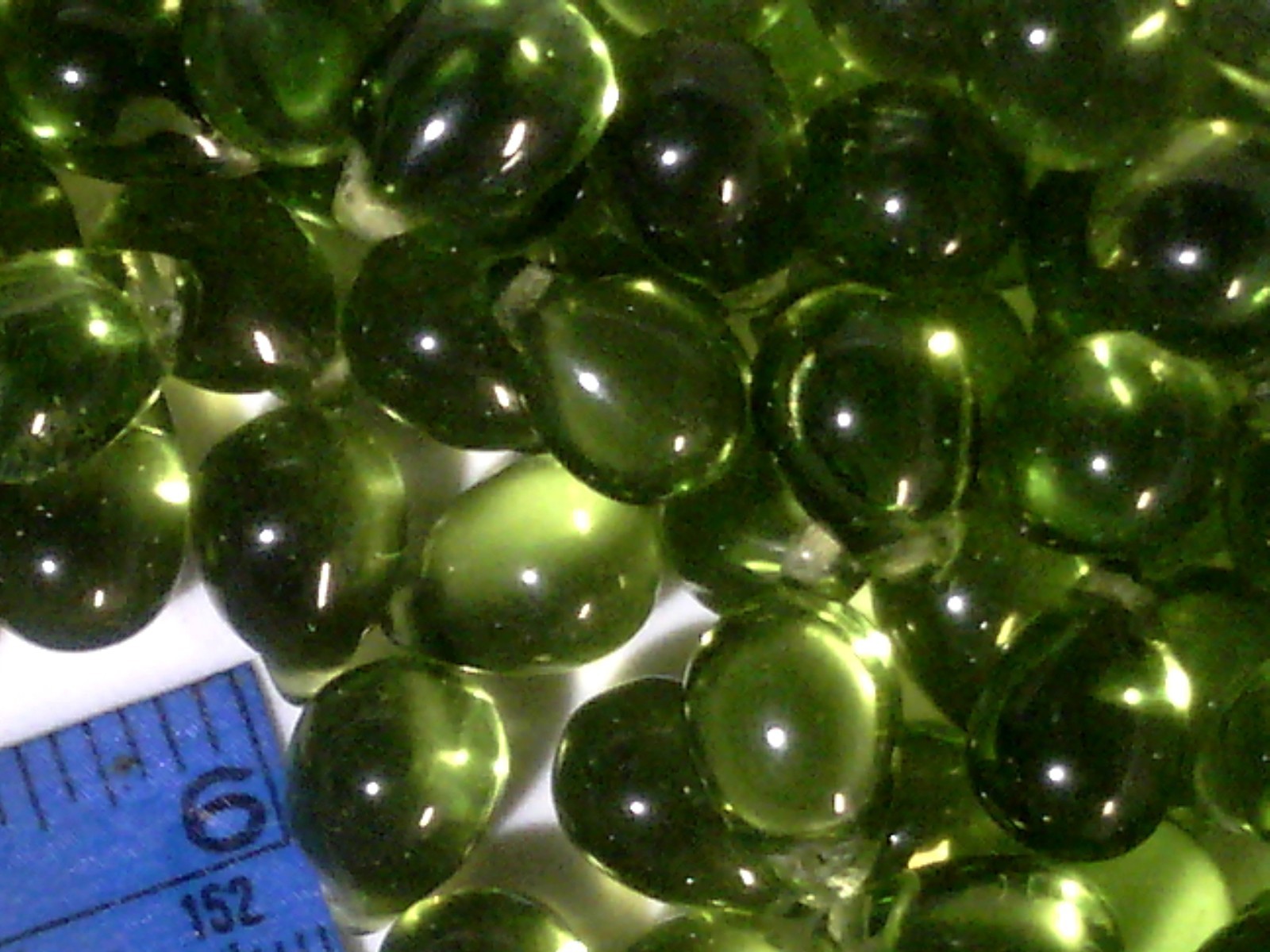VTG 245 GRAM OLIVE DROPS PRESSED BEAD #101314J LL