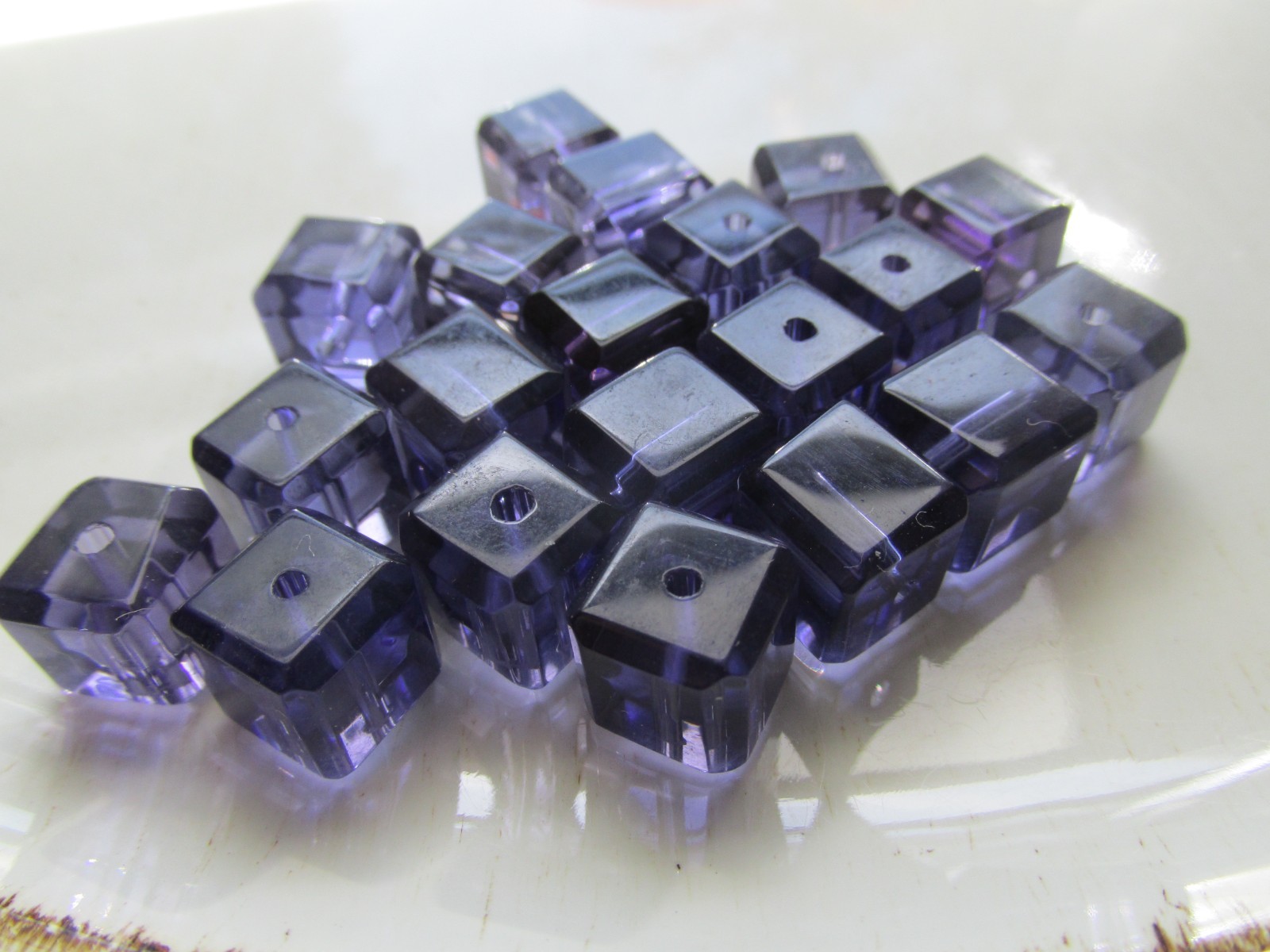 Vintage Glass Spacer Beads Faceted Violet Cube 10x10mm 38pcs