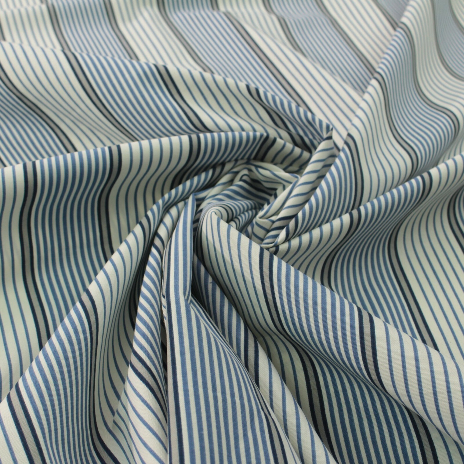 P KAUFMANN JOHN NAVY BLUE WHITE PINSTRIPE COTTON MULTIUSE FABRIC BY YARD 54″W