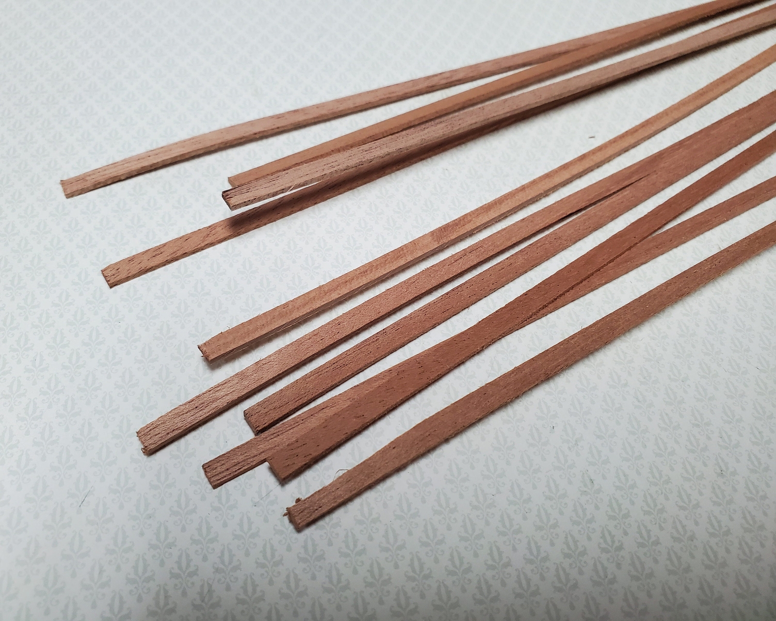 Mahogany Wood Strips 10 Pieces 1/16″ Thick x 3/16″ Wide x 18″ Long Crafts Models