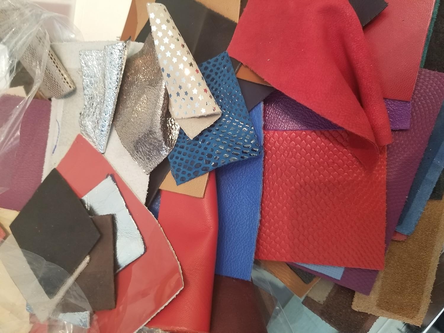 scrap 2 lbs. of remnants trimming Cow hide shoe handbag and upholstery cuts c…