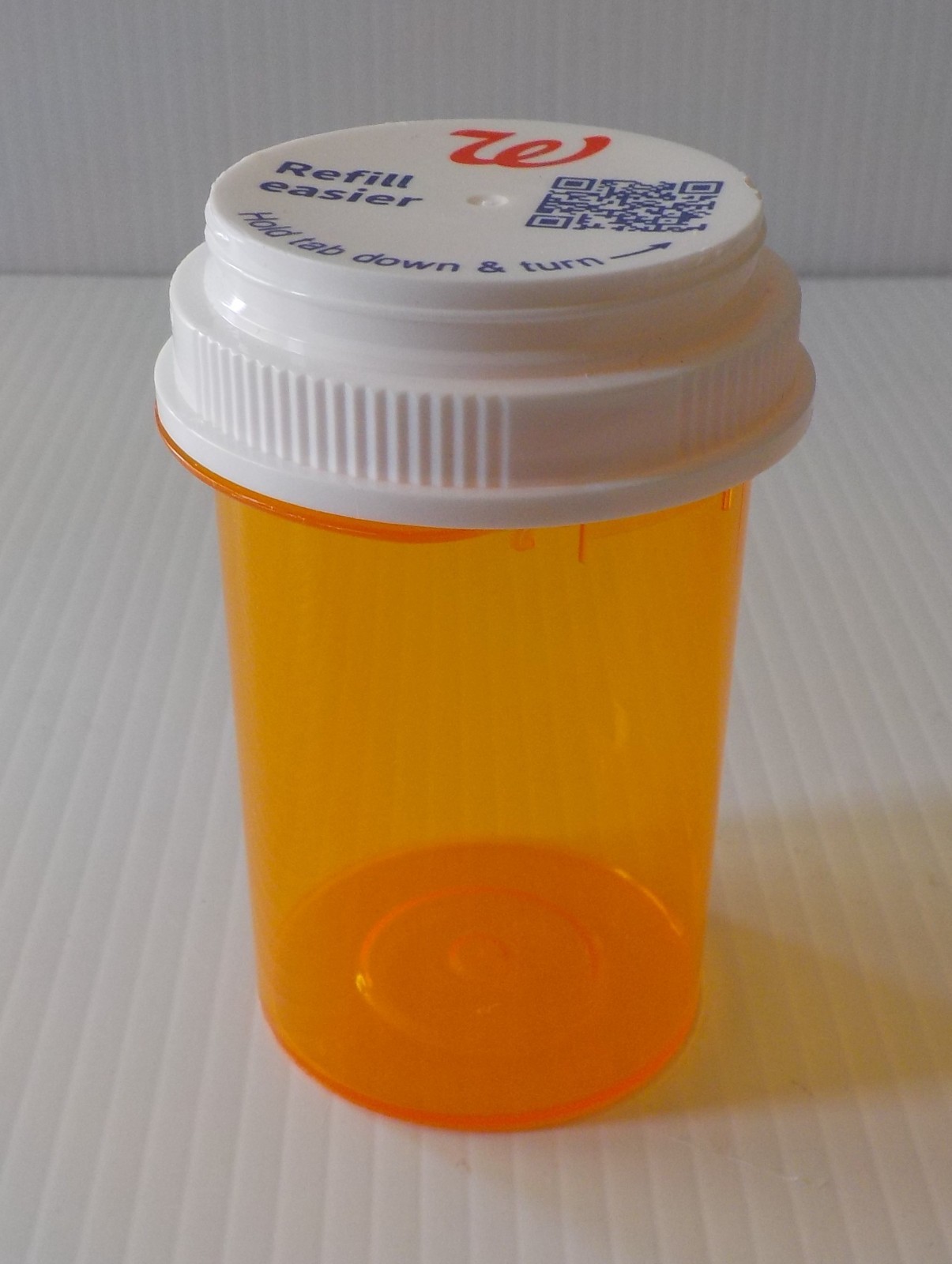 Lot of 36 Large Amber Prescription Bottles for Storage, Arts & Crafts/Used Once