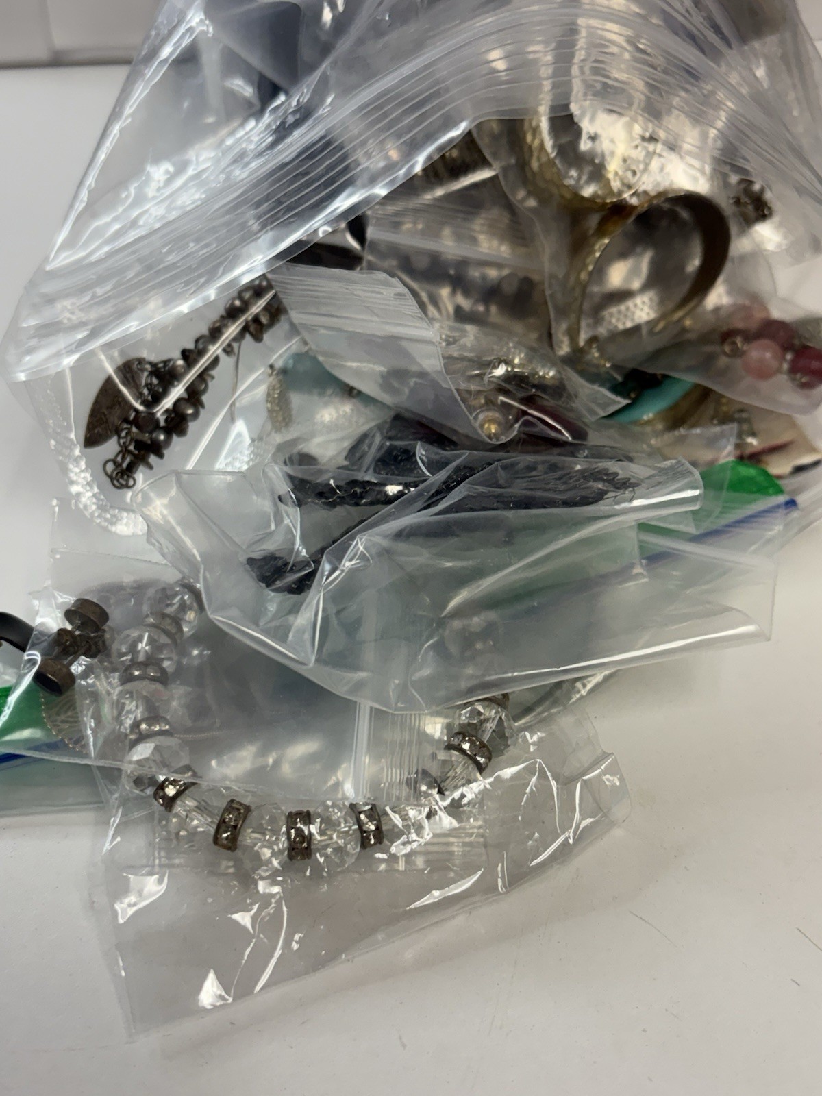 2 + Pounds Jewelry ~ UNSEARCHED ~ STORAGE UNIT FINDS ~ READ DESCRIPTION