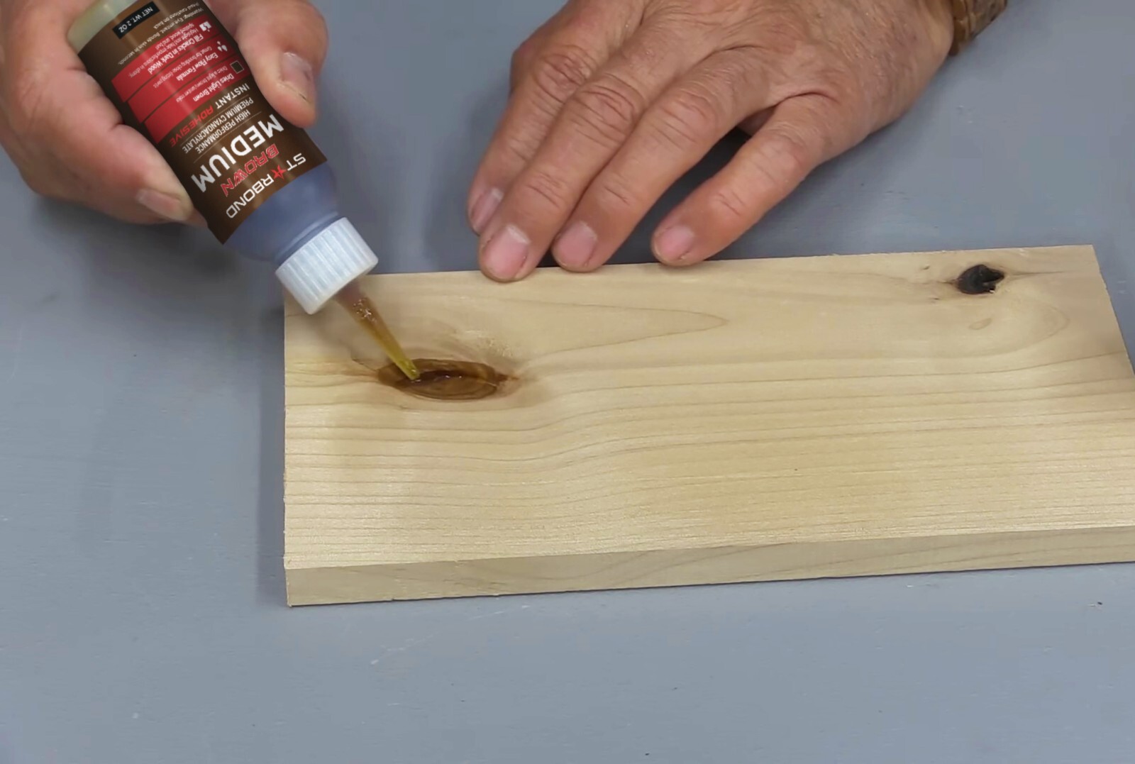 Starbond 2 oz. Brown Medium – Super Glue (Premium Cyanoacrylate CA Glue)