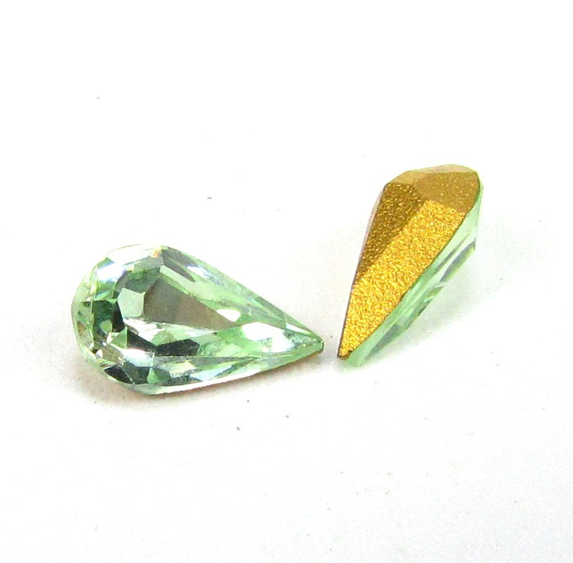 Vintage Pear-Shaped Chrysolite Swarovski Rhinestones 8 x 4.8 mm (10)