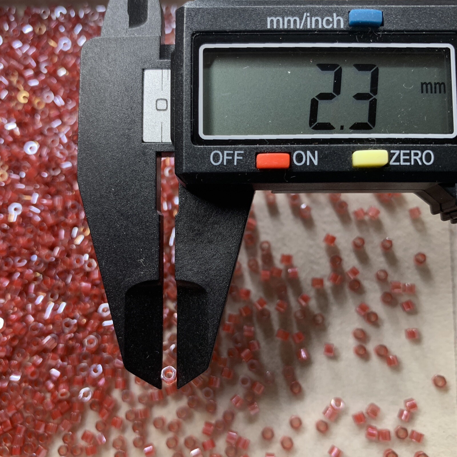 Wholesale 4Oz/114G Delica Beads Bulk Lot Gold & Silver Mixed 2.0-2.3mm Diameter
