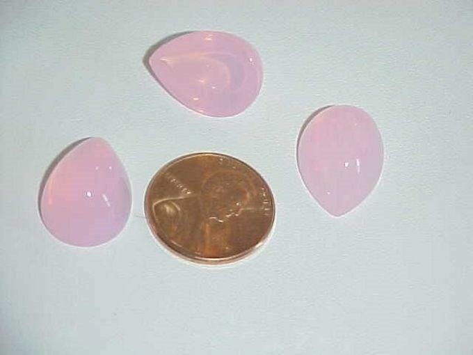 18 VINTAGE PINK MOONSTONE ACRYLIC 18x13mm. PEAR CABOCHONS L679