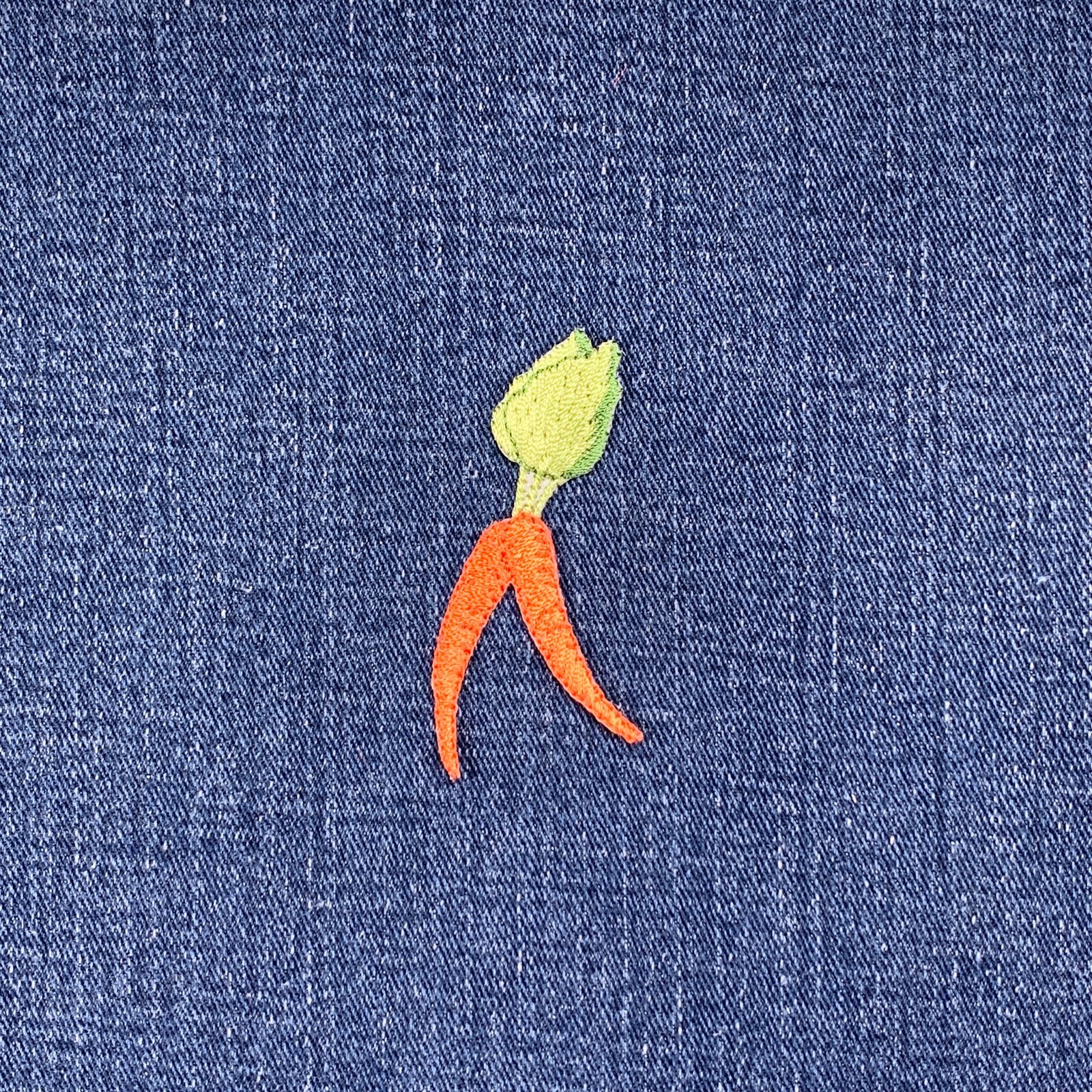 Carrot Applique Patch – Embroidered Vegetable Badge 2-3/8″ (Iron On)