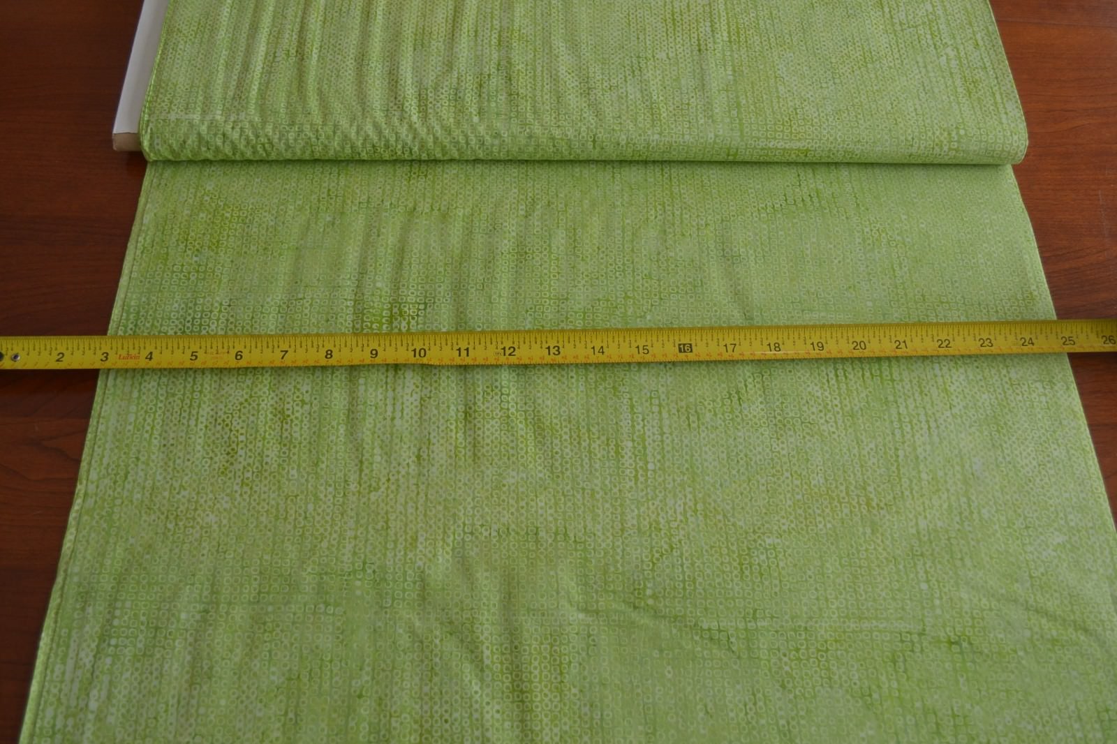 By 1/2 Yd, Green on Green Cotton Batik, Hoffman, Indonesia, G-2197, Celery, B593