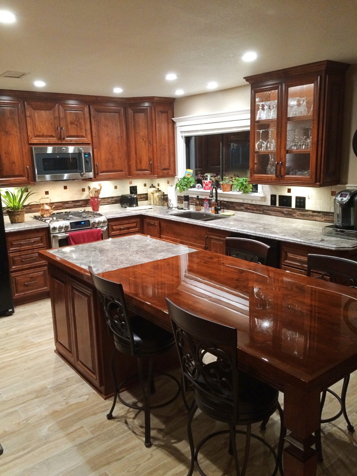 Primaloc Premium Epoxy Resin | Clear Table Epoxy | Bar Top Epoxy