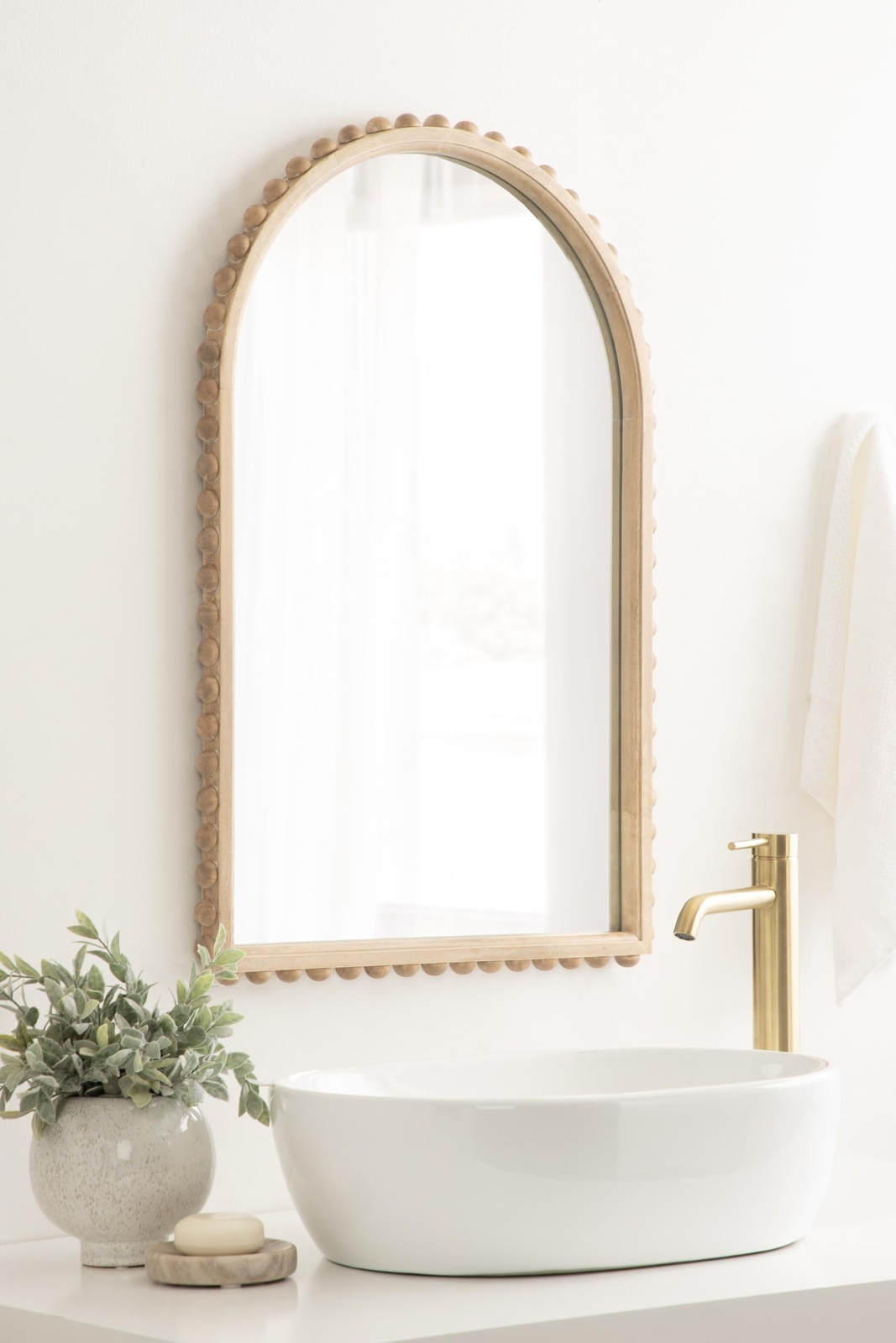 Kate and Laurel Beadbrook Modern Beaded Arched Mirror, 20 x 30, Natural Wood,…