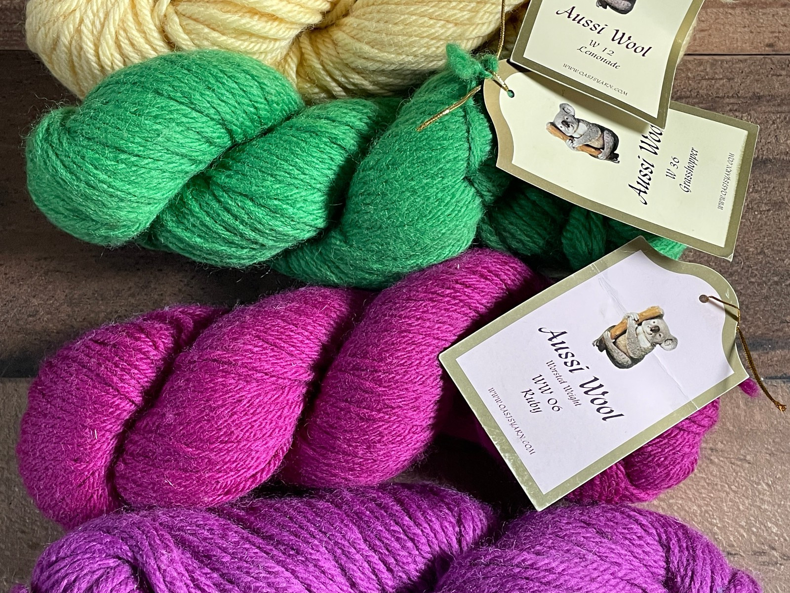 Aussi Australian Wool Lot 5 skeins Dyed Yellow Green Magenta Natural Yarn NWT