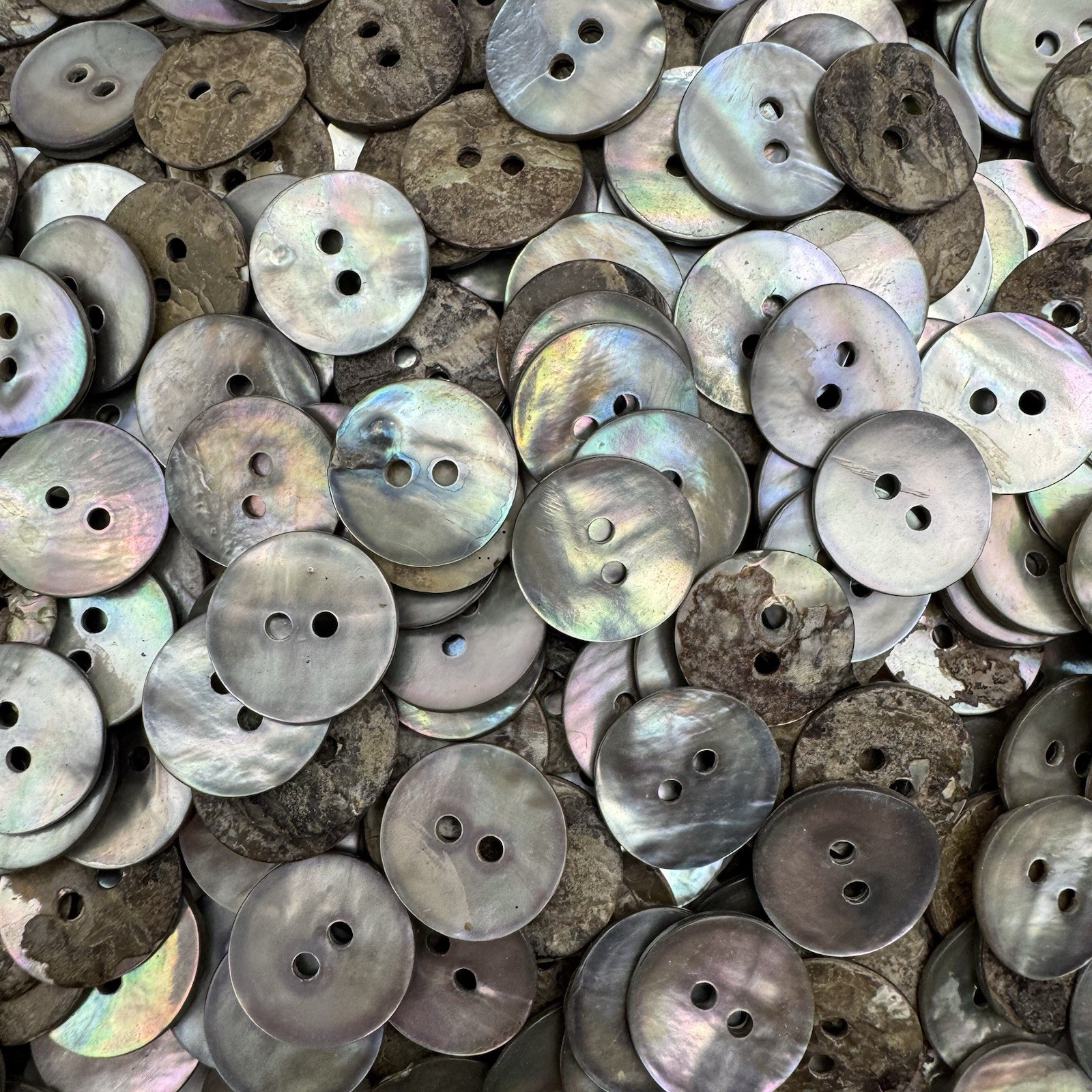 Smoke/Rainbow/Iridescent MOP/Mother Of Pearl Shell Shirt Button 15mm 5/8″ 2hole