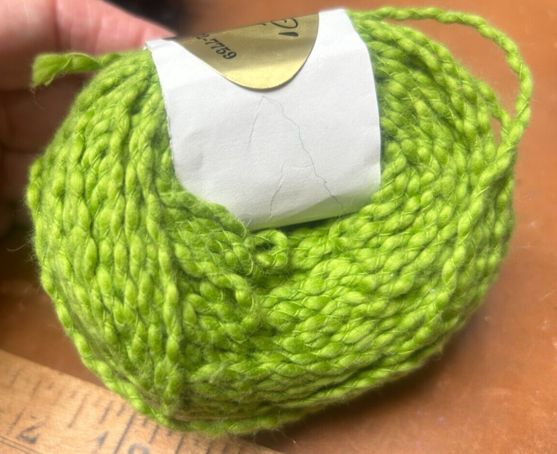 Private Label 75 yards cotton lime worsted yarn 1 ball Studio Clearance Sale